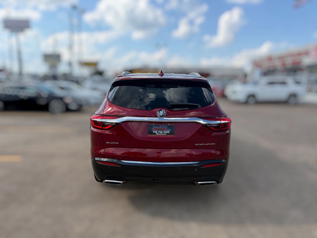 2018 Buick Enclave Image 9