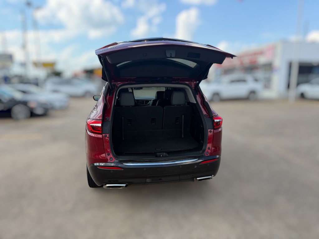 2018 Buick Enclave Image 11