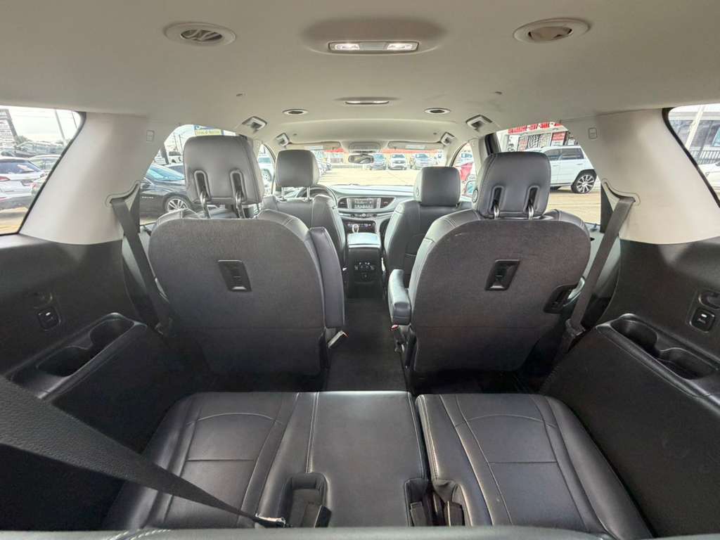 2018 Buick Enclave Image 15