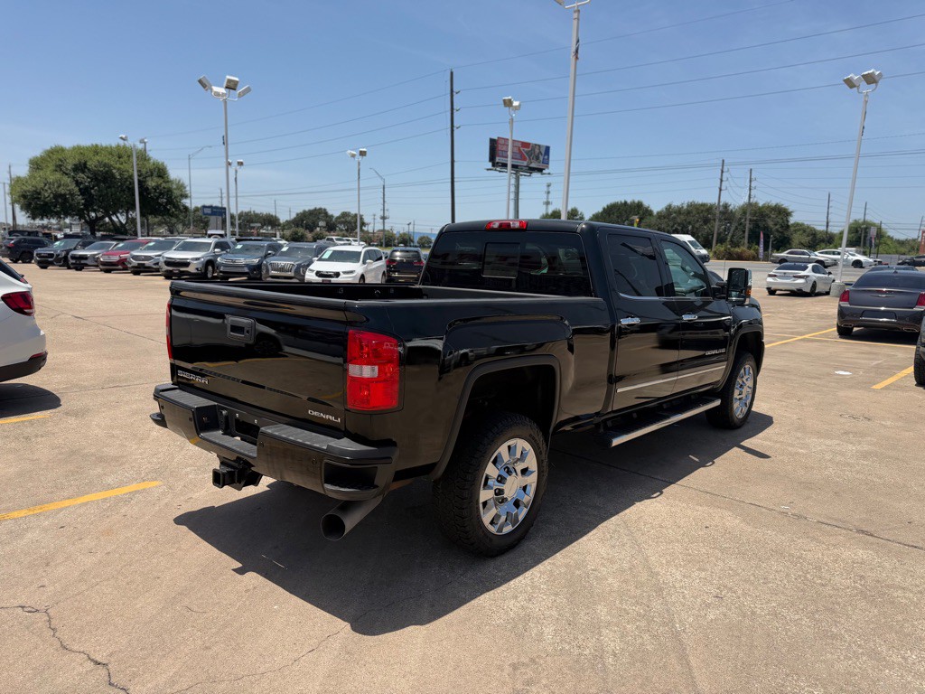 2019 GMC Sierra 2500 Image 9