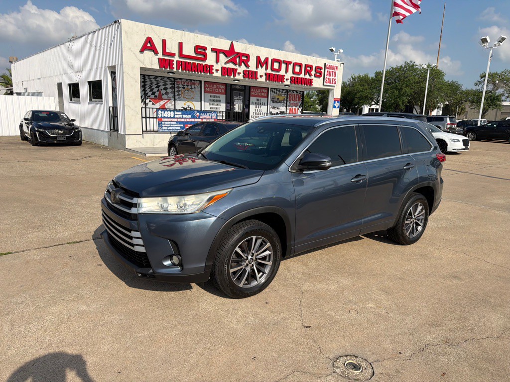 2018 Toyota Highlander Image 3