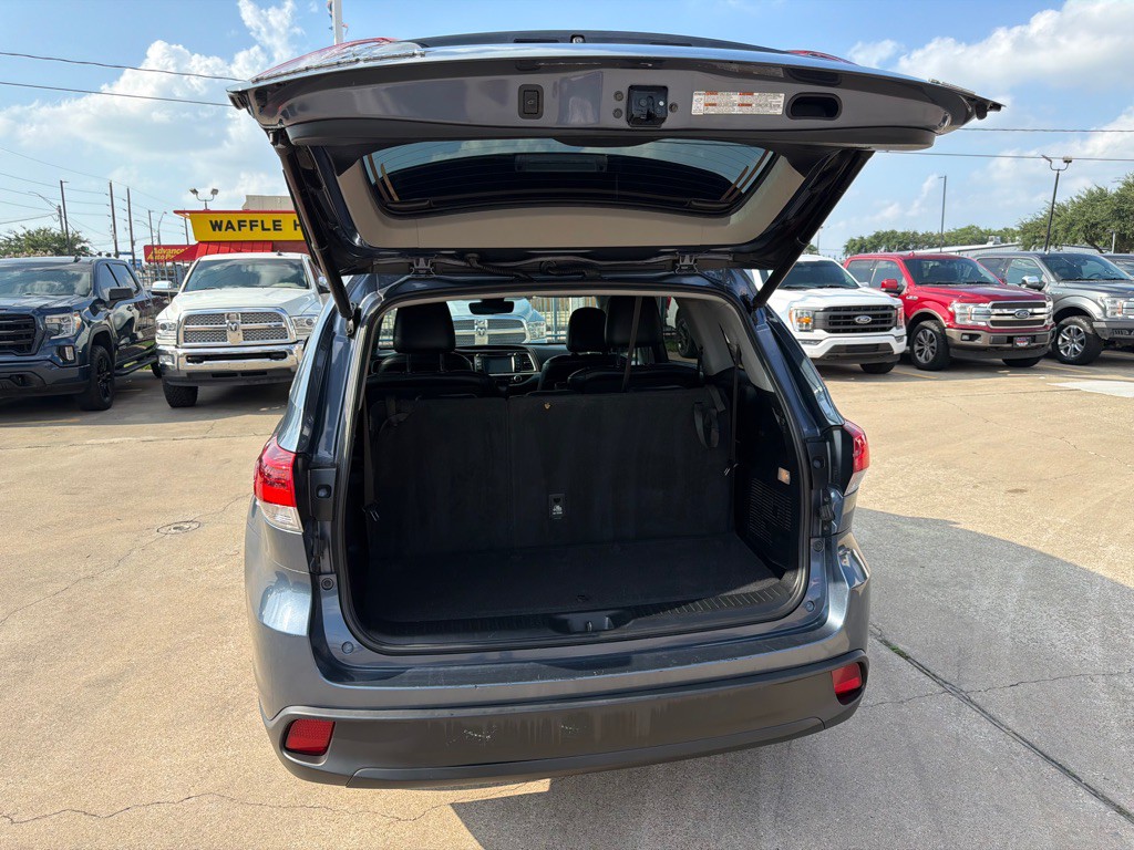 2018 Toyota Highlander Image 11