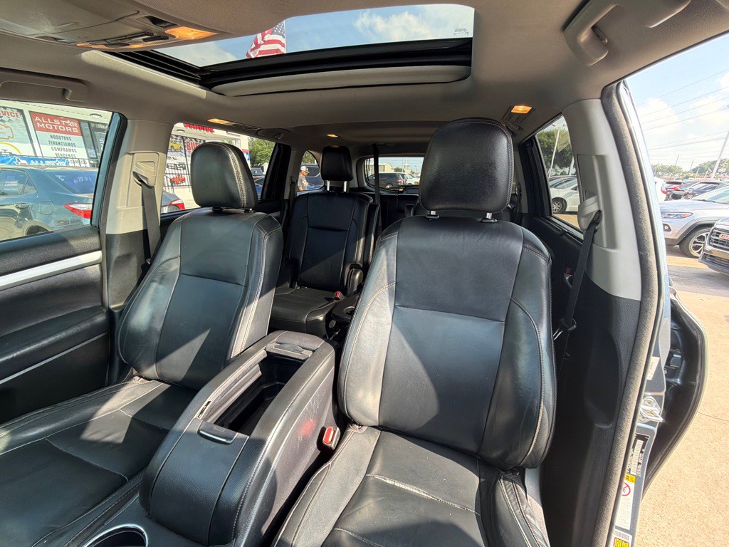 2018 Toyota Highlander Image 19