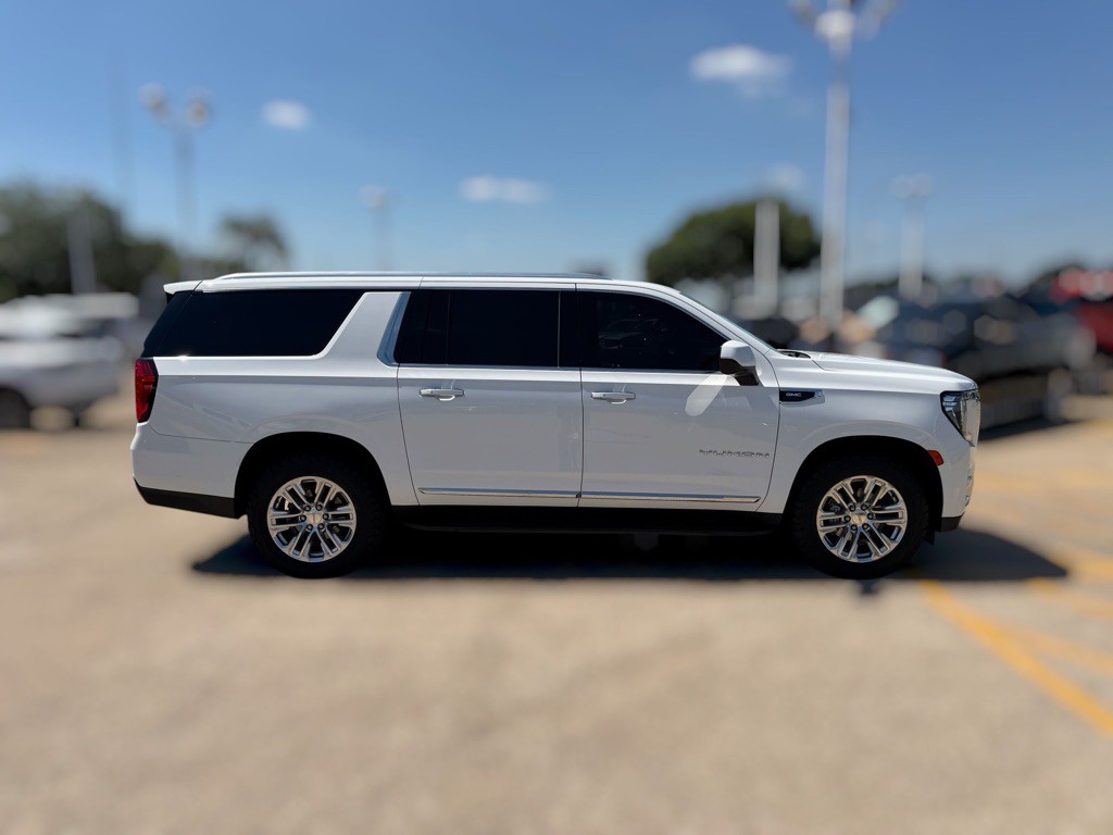 2021 GMC Yukon Image 8