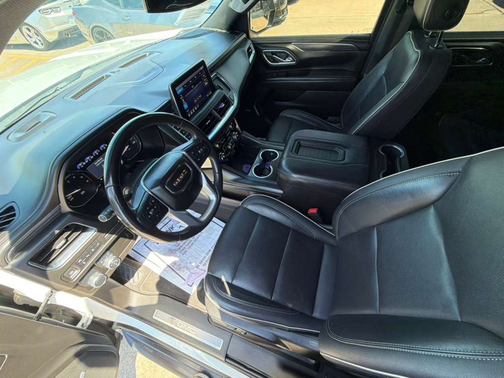 2021 GMC Yukon Image 20