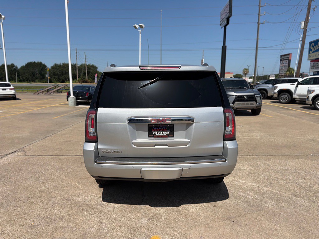 2018 GMC Yukon Image 8