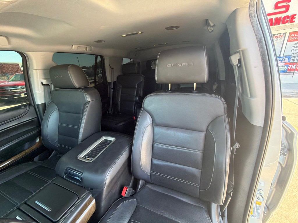 2018 GMC Yukon Image 18
