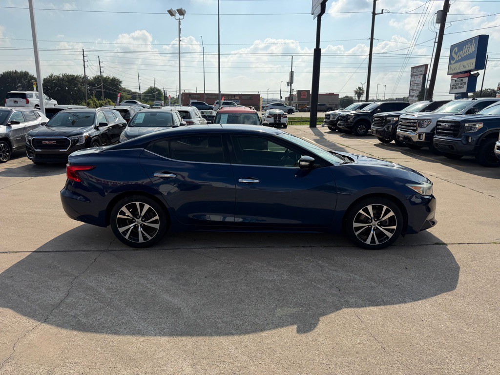 2018 Nissan Maxima Image 5