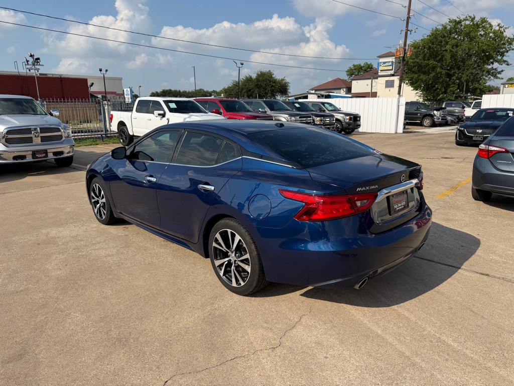 2018 Nissan Maxima Image 8