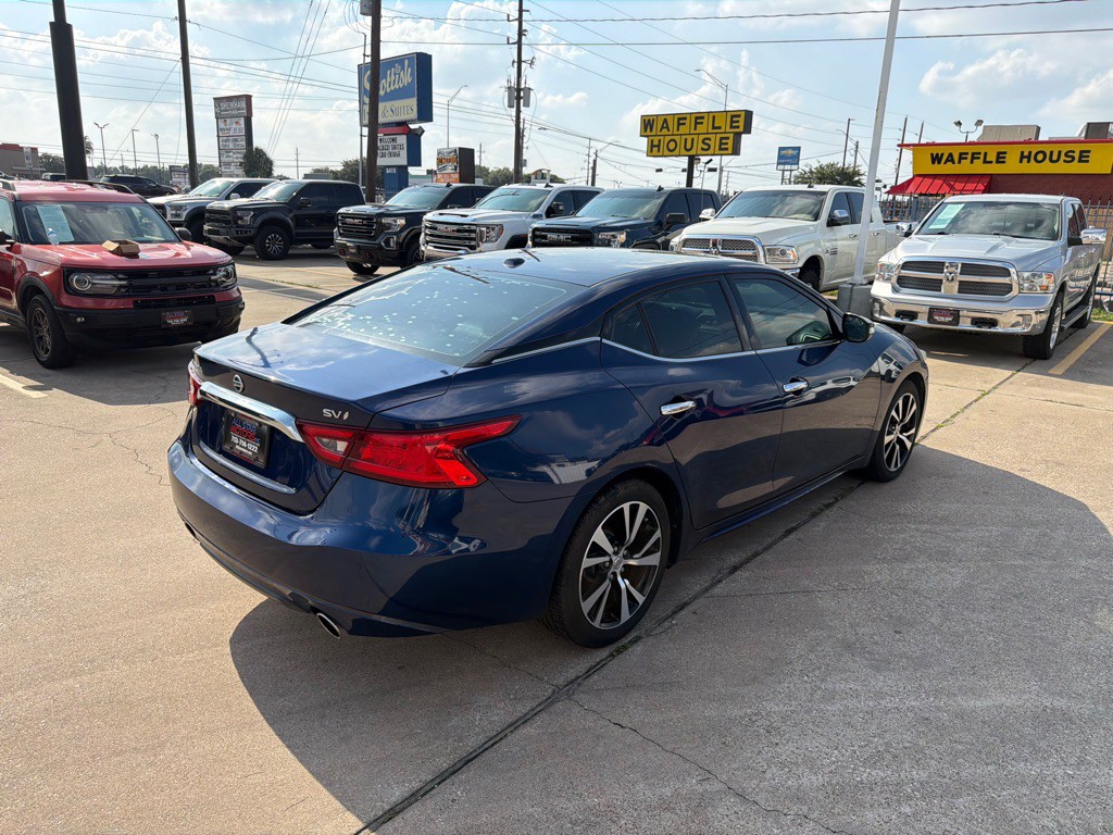 2018 Nissan Maxima Image 10