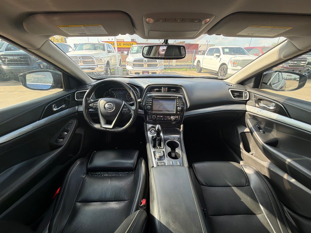 2018 Nissan Maxima Image 19