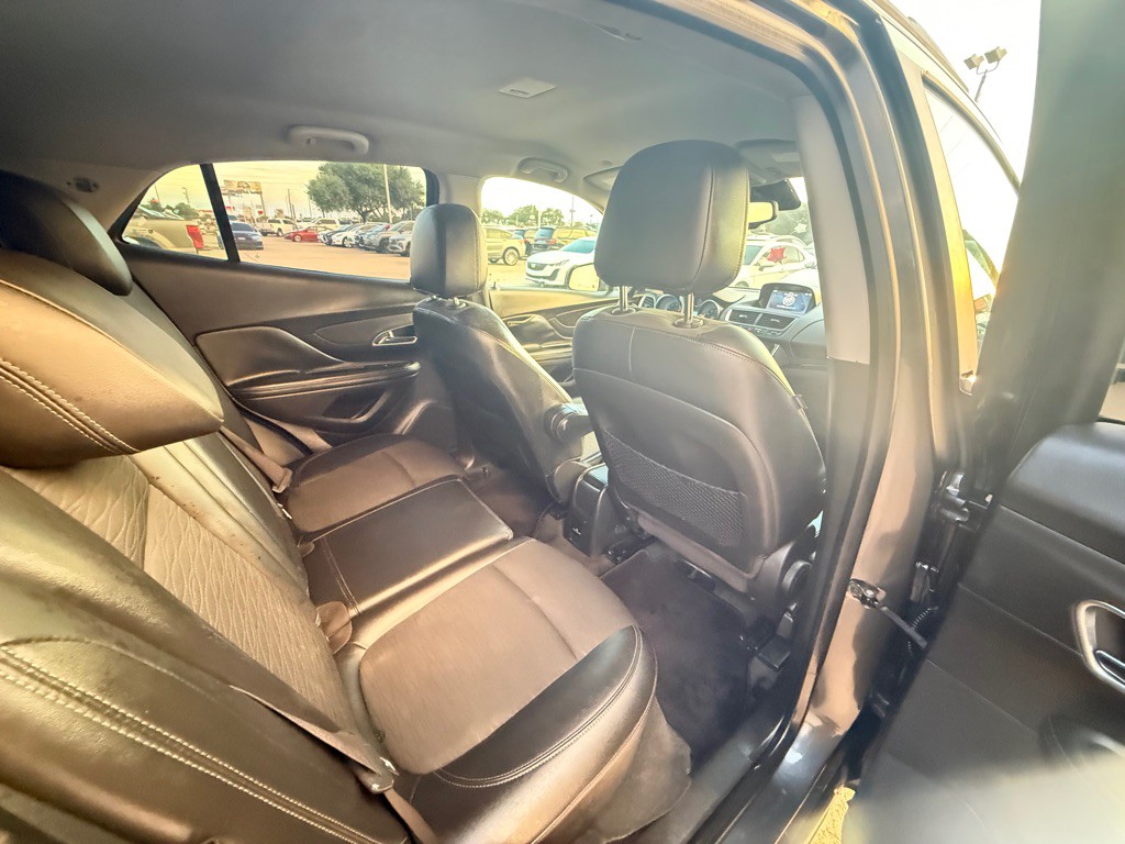 2016 Buick Enclave Image 17