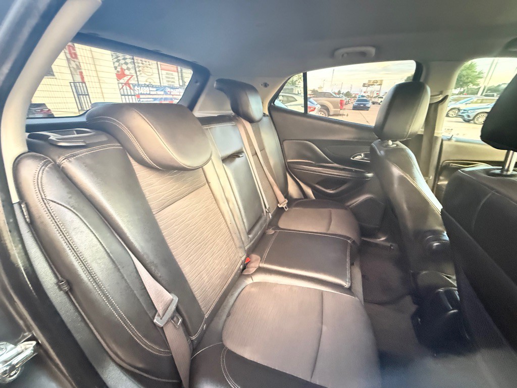 2016 Buick Enclave Image 18