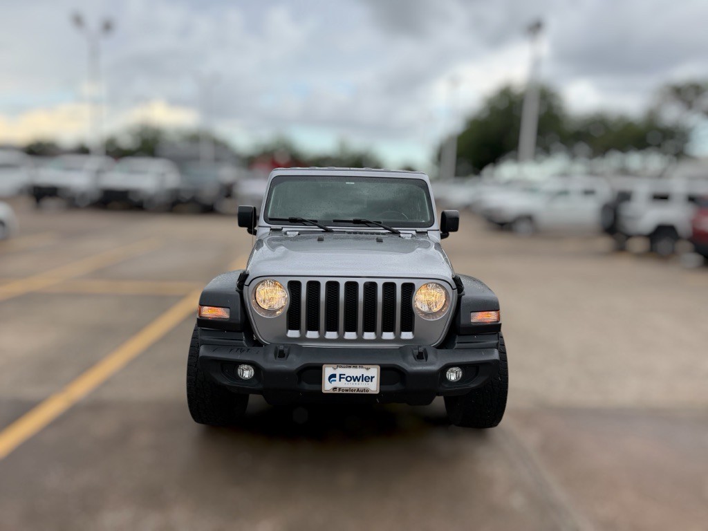 2019 Jeep Wrangler Unlimited Image 2