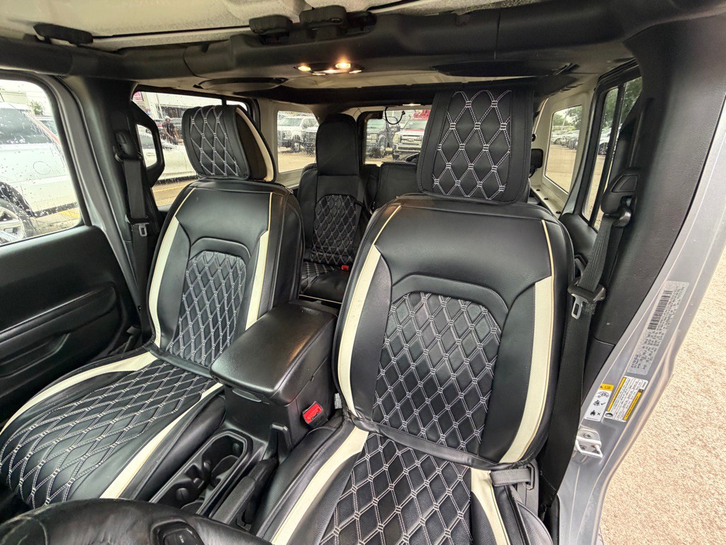 2019 Jeep Wrangler Unlimited Image 16