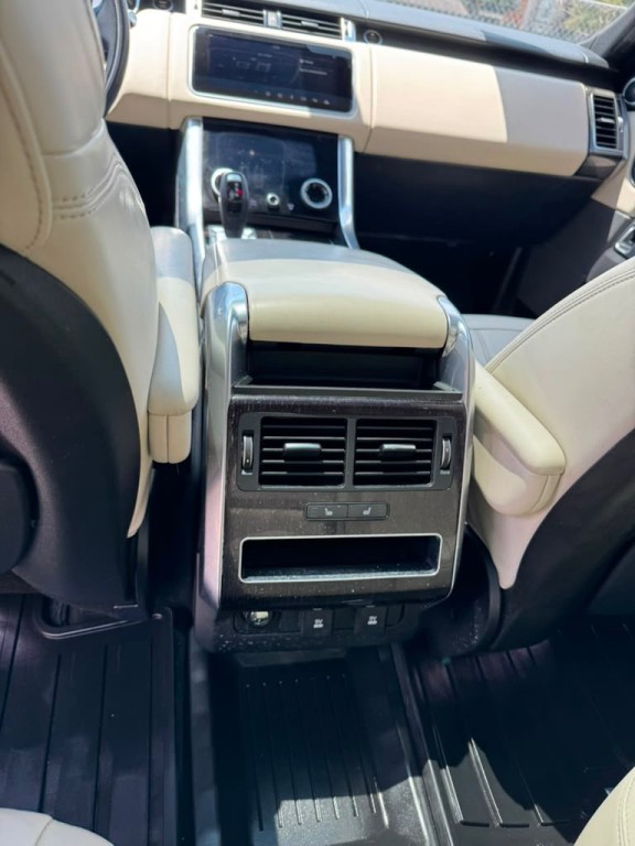 2021 Land Rover Range Rover Sport Image 17