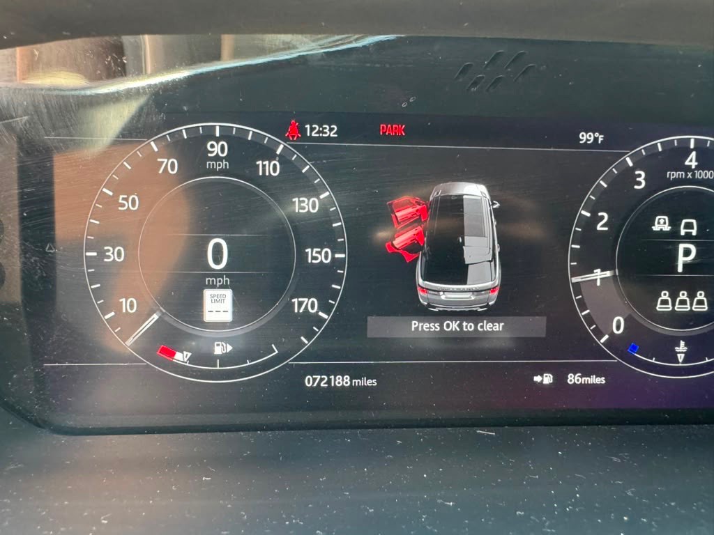 2021 Land Rover Range Rover Sport Image 23