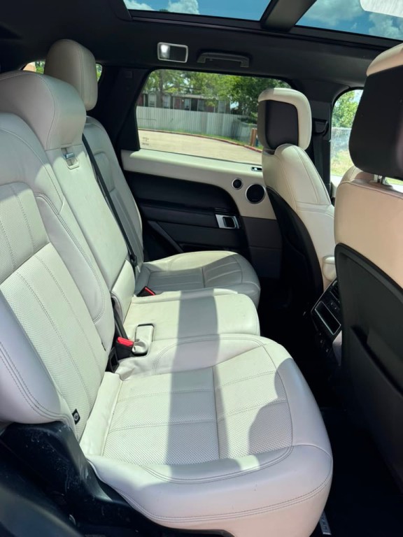 2021 Land Rover Range Rover Sport Image 12