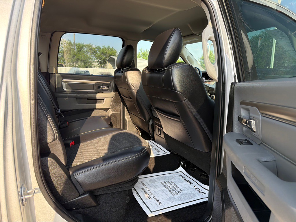 2017 RAM 1500 Image 11