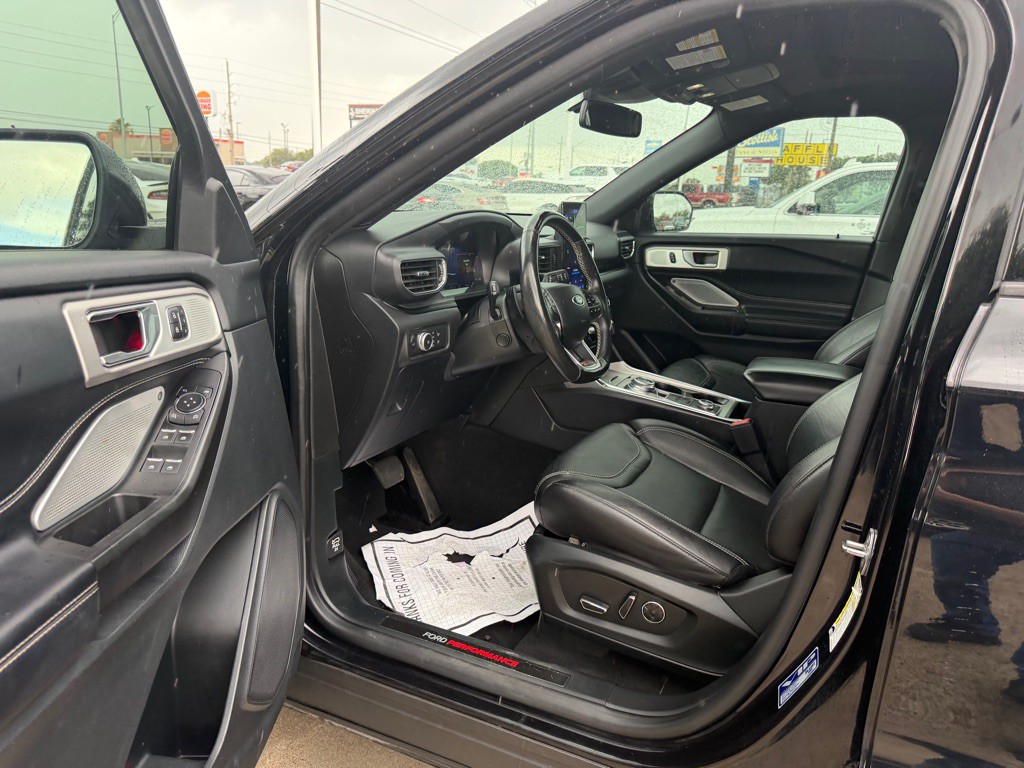 2020 Ford Explorer Image 15