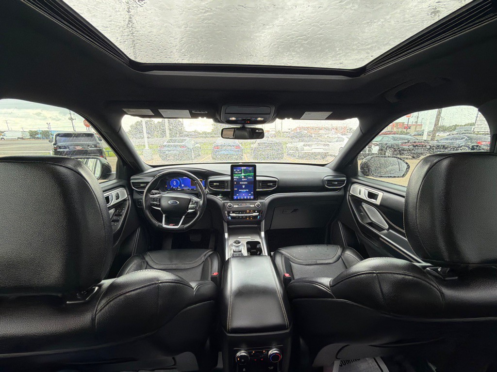 2020 Ford Explorer Image 21