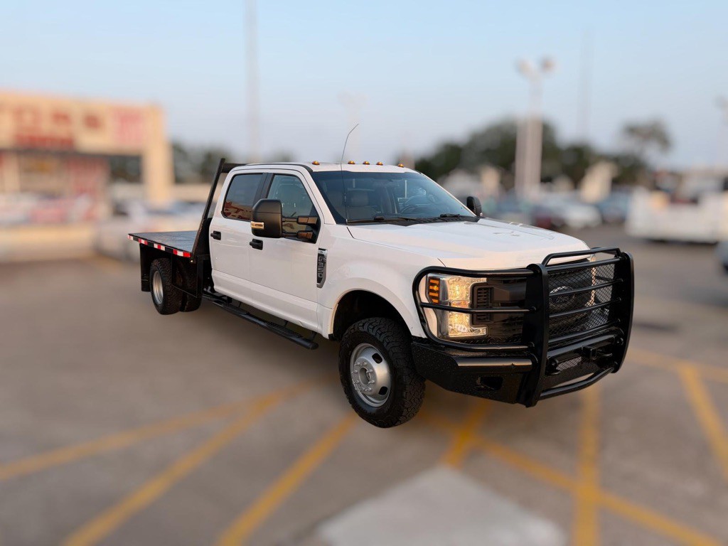 2019 Ford F-350 Image 1