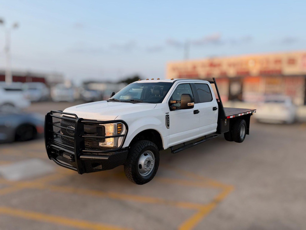 2019 Ford F-350 Image 3