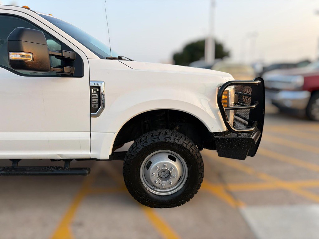 2019 Ford F-350 Image 7