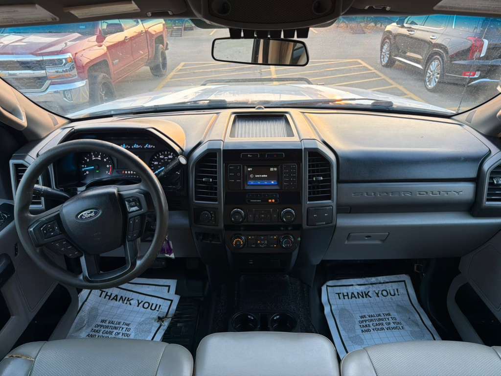 2019 Ford F-350 Image 21