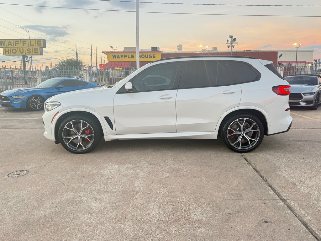 2021 BMW X5 Image 4