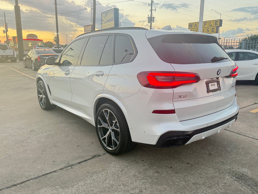 2021 BMW X5 Image 5
