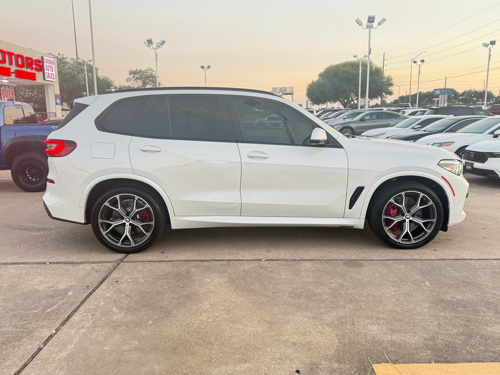 2021 BMW X5 Image 8