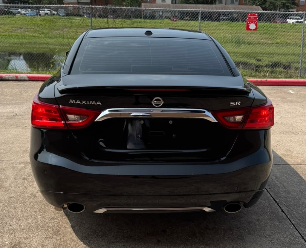 2017 Nissan Maxima Image 6
