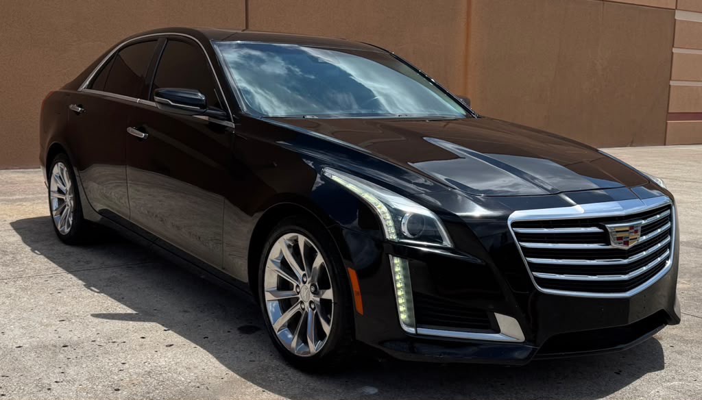 2017 Cadillac CTS Image 1