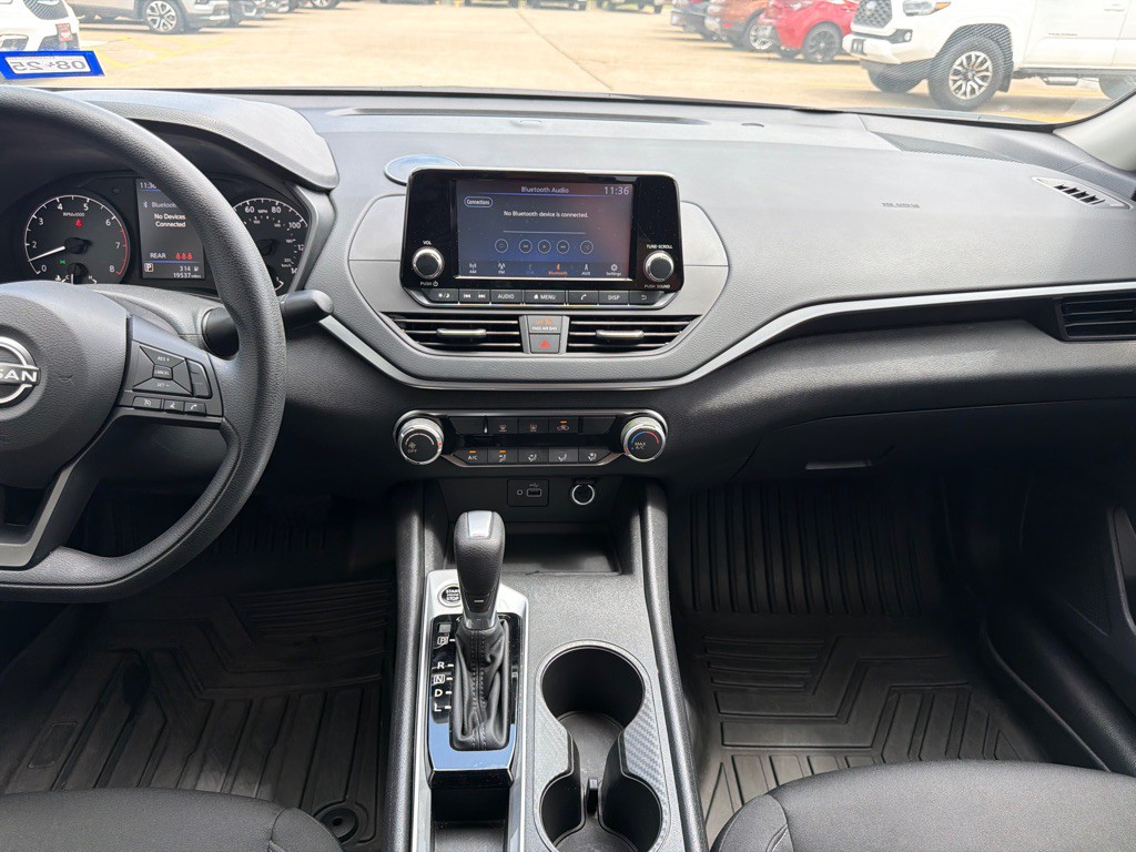 2024 Nissan Altima Image 20