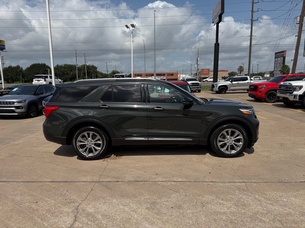 2022 Ford Explorer Image 6