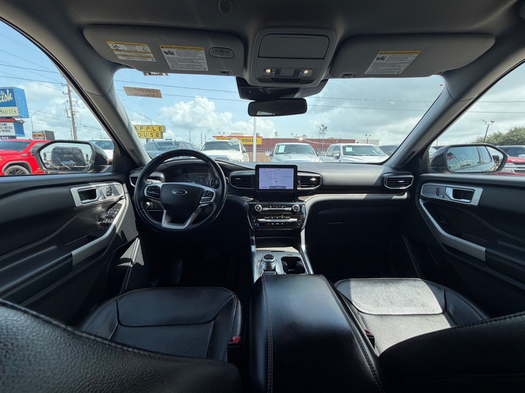 2022 Ford Explorer Image 21