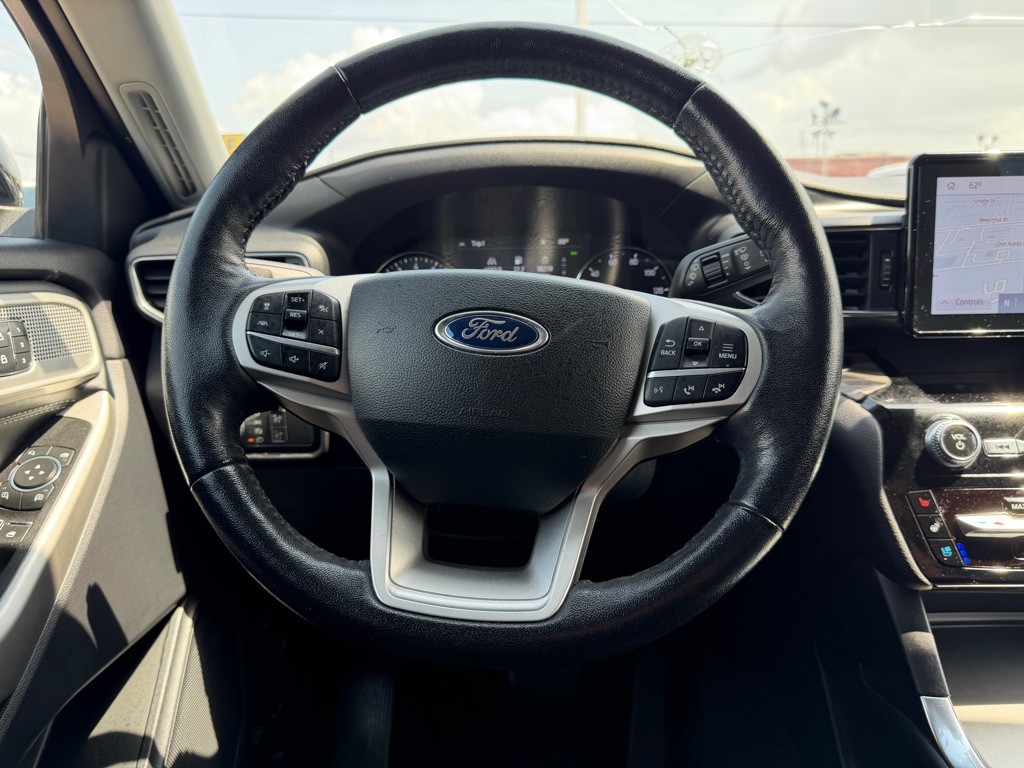 2022 Ford Explorer Image 24