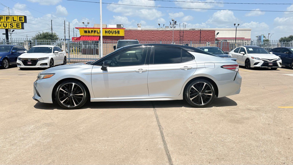 2018 Toyota Camry Image 4