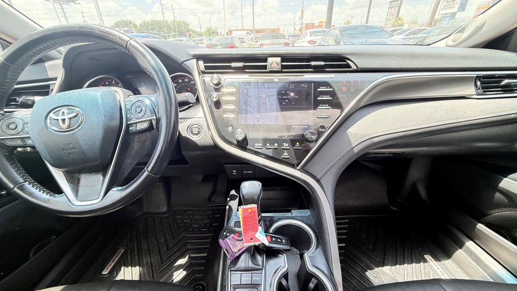 2018 Toyota Camry Image 22