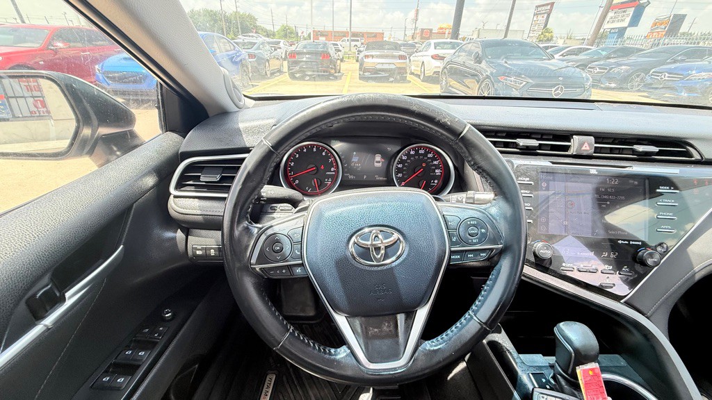 2018 Toyota Camry Image 23