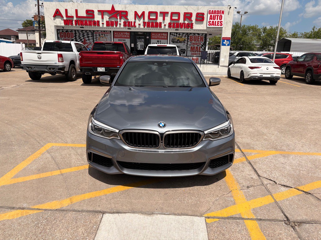 2019 BMW 5 Series Image 2