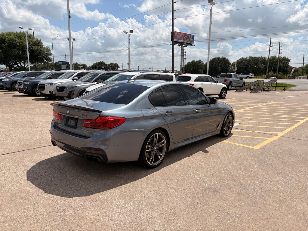 2019 BMW 5 Series Image 8
