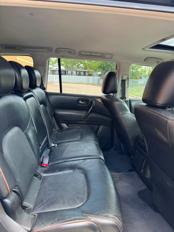 2019 Nissan Armada Image 10