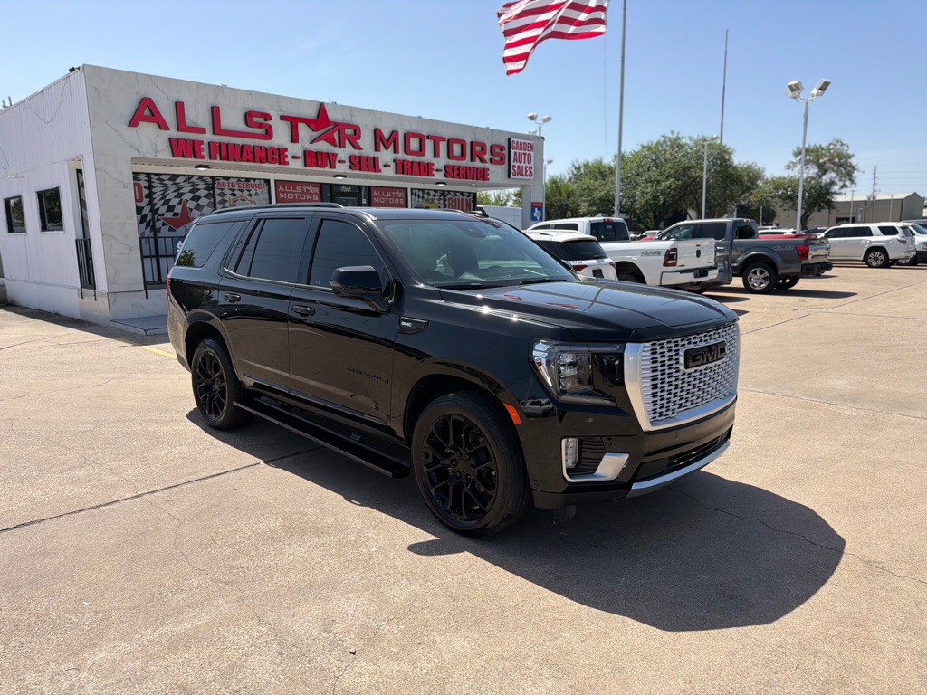 2023 GMC Yukon Image 1