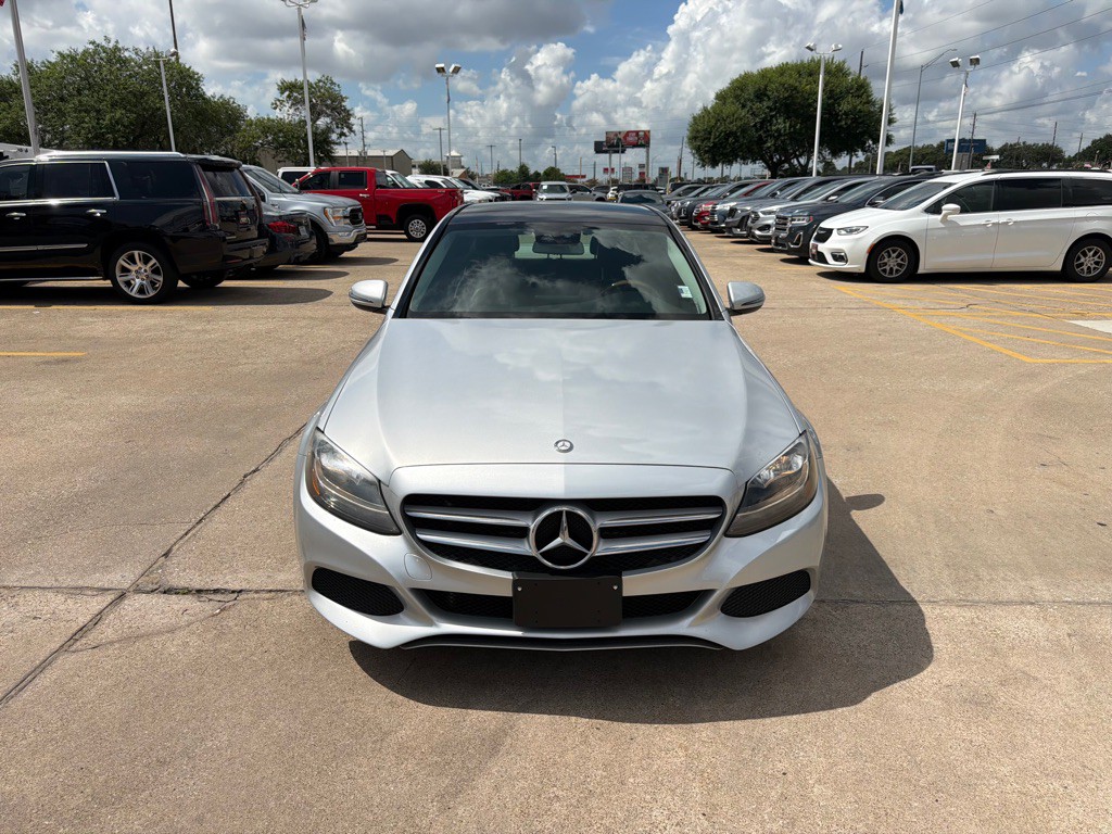 2017 Mercedes-Benz C-Class Image 2