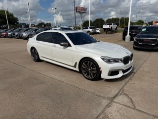 Image for 2018 BMW 7 Series 760i xDrive ID: 7512140