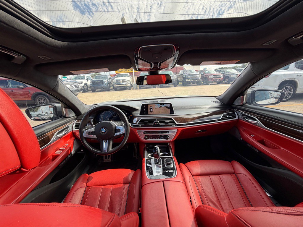 2018 BMW 7 Series Image 22