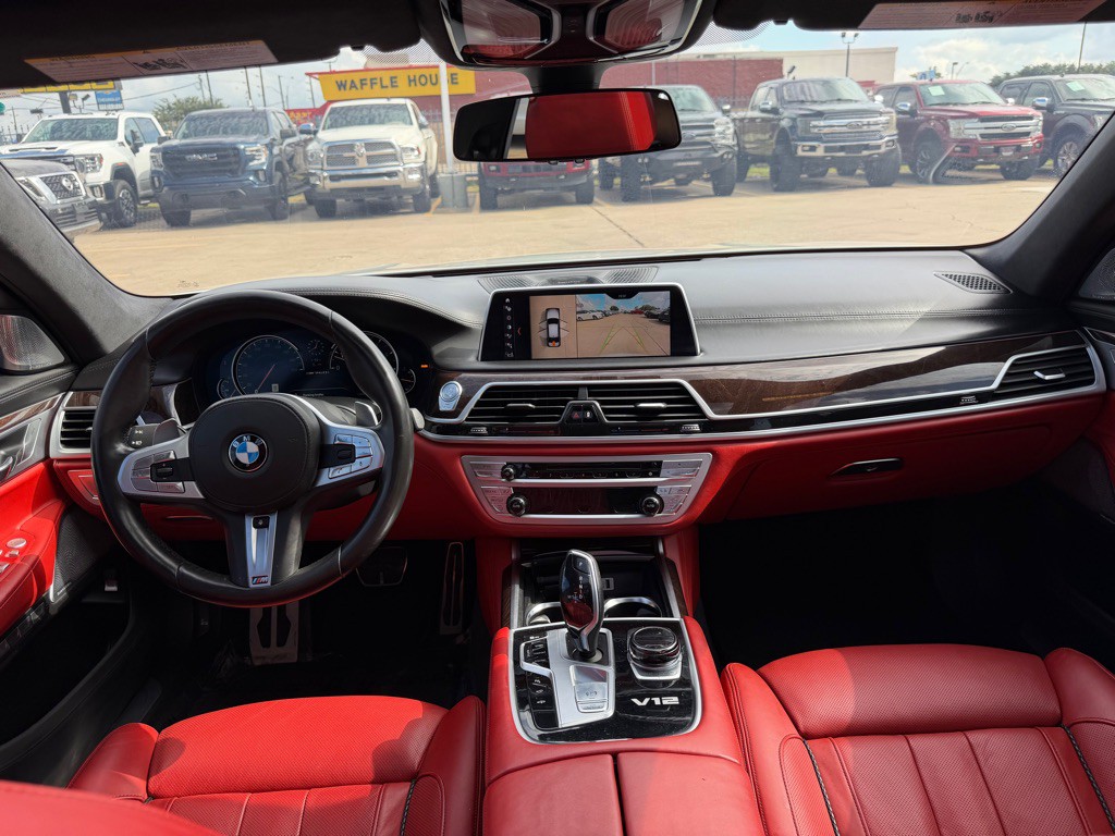 2018 BMW 7 Series Image 23