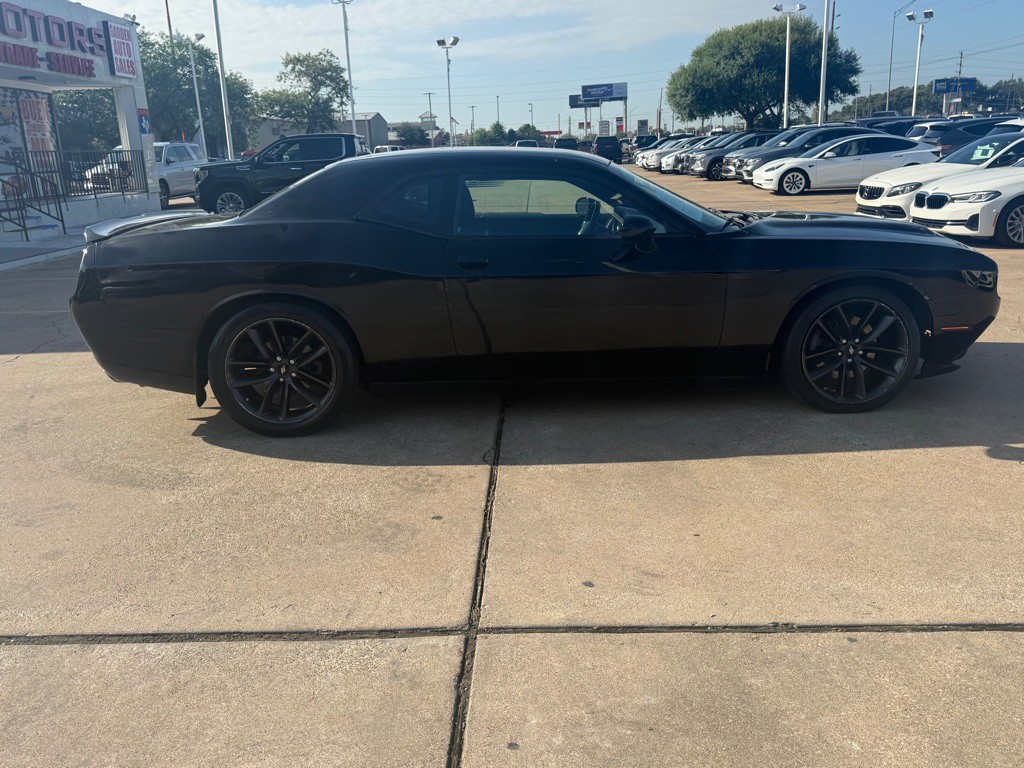 2019 Dodge Challenger Image 7